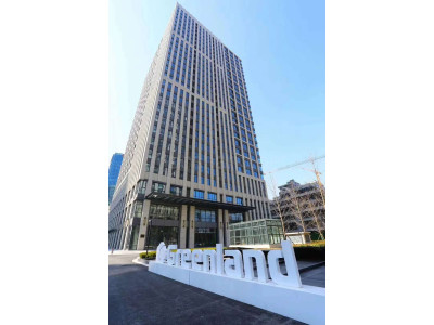 济南西客站地标项目绿地齐鲁之门2100平米写字楼出租 环境好