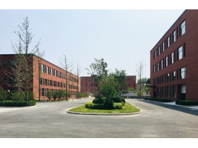 北京丰台区1589平米写字楼出租，租金优惠