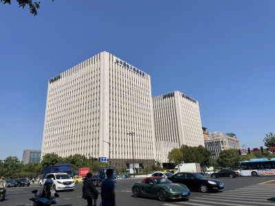南京玄武区725平米写字楼出租 面积多样化 地铁上盖配套全