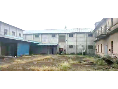 益阳厂房出售沅江市南大膳镇，2432m²厂房出售，设备齐全，水路陆路交通便利