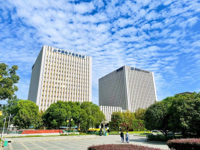南京玄武区1640平米写字楼出租 总部企业 户型方正 交通便利