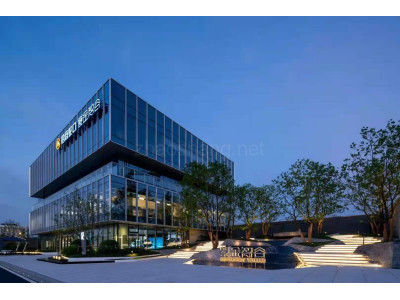 南京招商蛇口科研办公产品出售 300小平米办公稀缺户型 通燃气送花园 政策支持