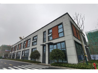 广西厂房出租良庆区平乐大道2400㎡独栋厂房，50年产权，40%首付，低价转让