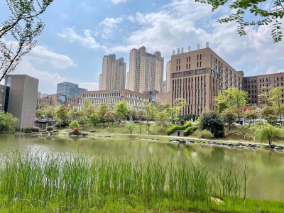 长沙岳麓区300平米写字楼出租 交通便利 交通方便 随时可看 招工便利