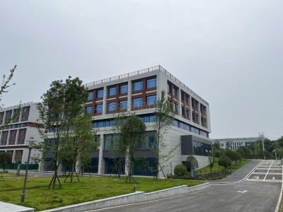 宜宾厂房出租，有租金政策，资金扶持 配套齐全 可分租 房租补贴 面积灵活