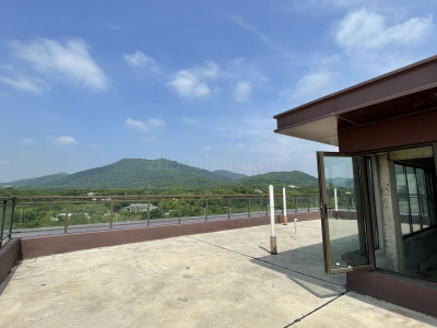 南京浦口区2500平米写字楼出售 大开间 布局合理 地铁上建 价格面议
